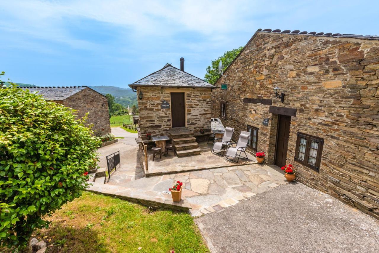 Apartamentos Rurales Casa Riveras Santa Eulalia de Oscos Zewnętrze zdjęcie