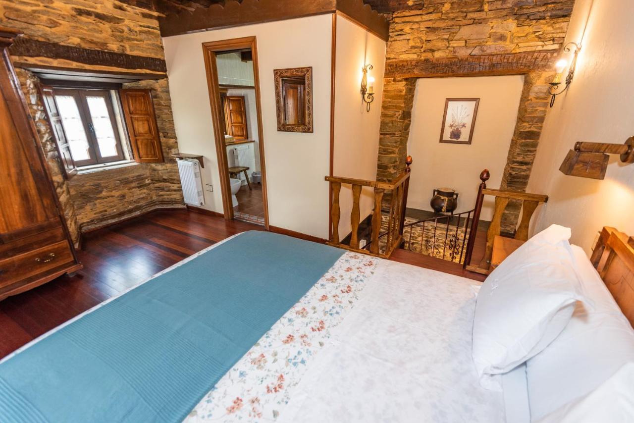 Apartamentos Rurales Casa Riveras Santa Eulalia de Oscos Zewnętrze zdjęcie