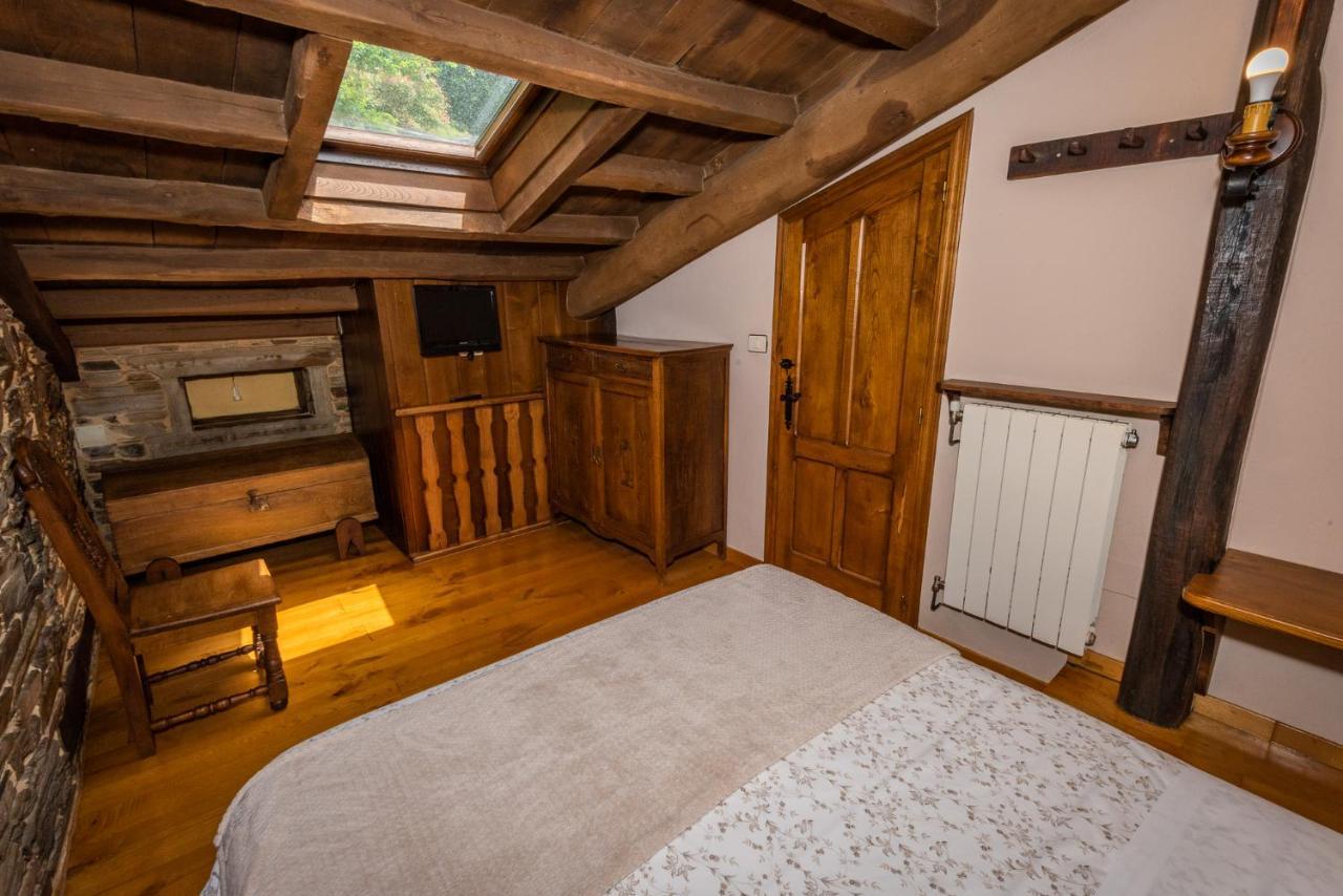 Apartamentos Rurales Casa Riveras Santa Eulalia de Oscos Zewnętrze zdjęcie