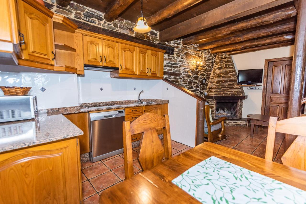 Apartamentos Rurales Casa Riveras Santa Eulalia de Oscos Zewnętrze zdjęcie