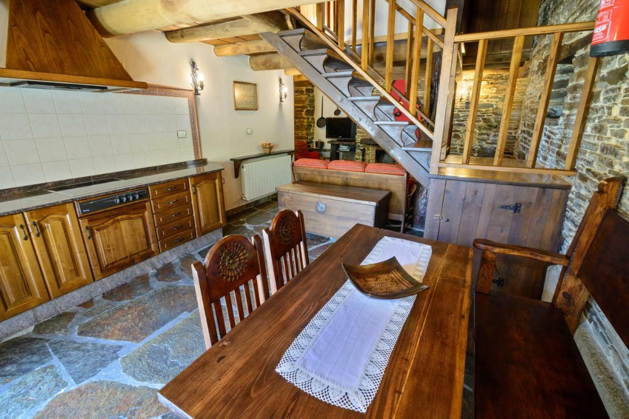Apartamentos Rurales Casa Riveras Santa Eulalia de Oscos Zewnętrze zdjęcie