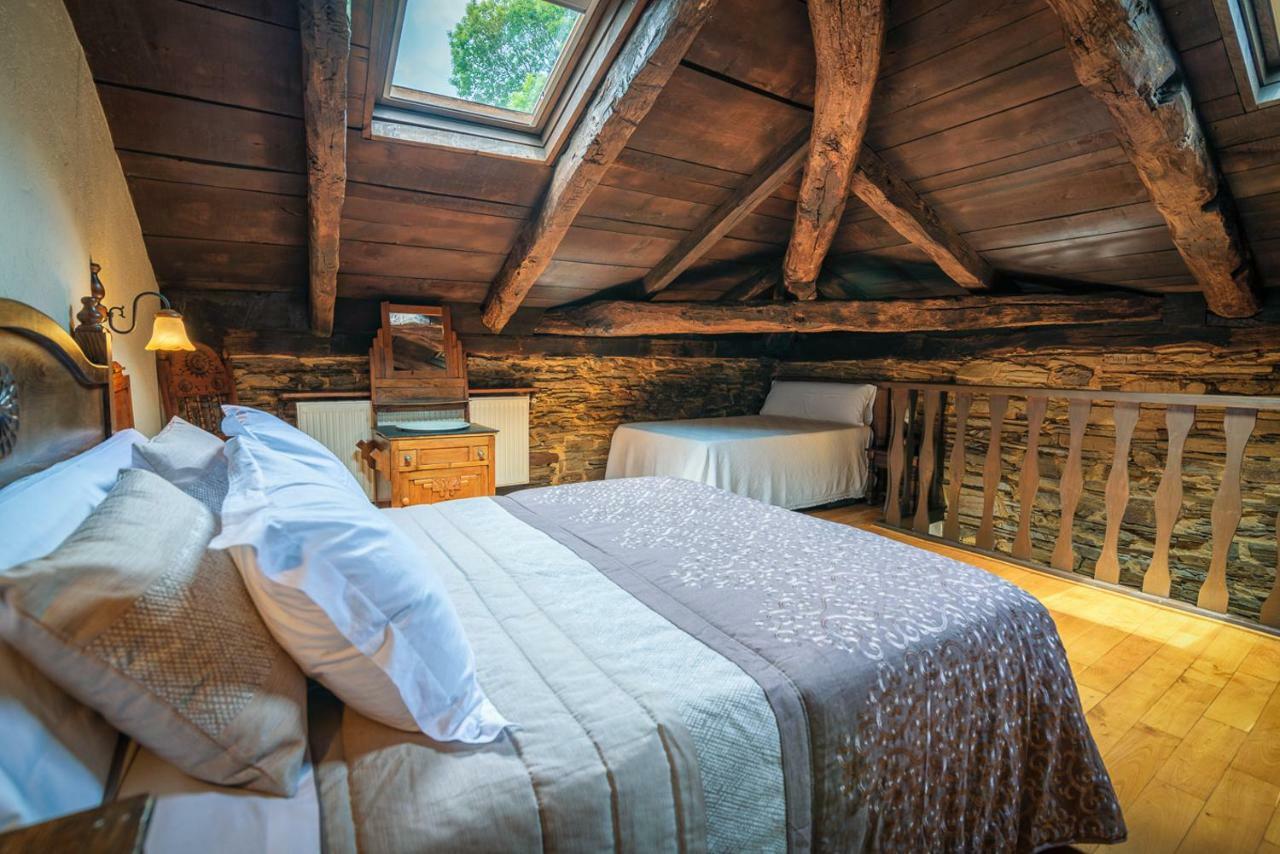 Apartamentos Rurales Casa Riveras Santa Eulalia de Oscos Zewnętrze zdjęcie