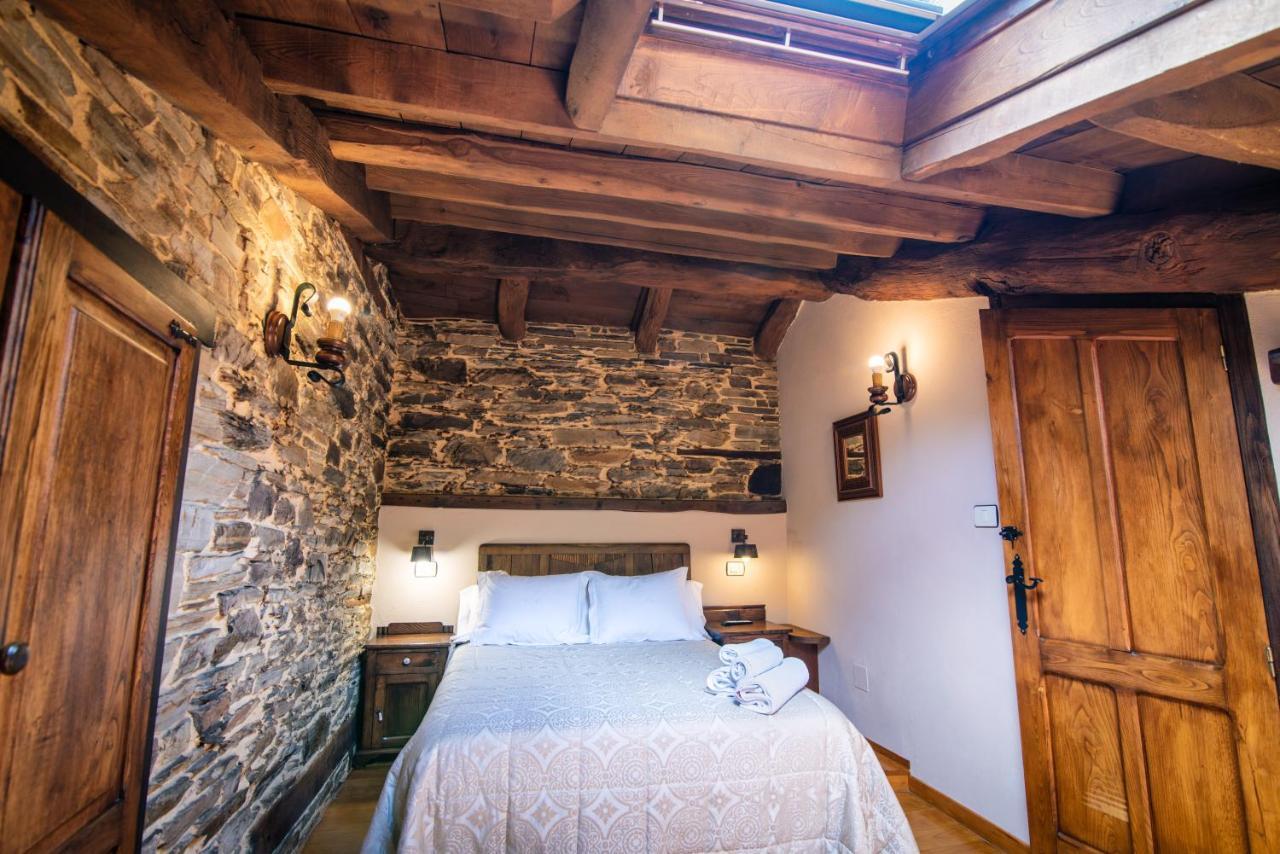 Apartamentos Rurales Casa Riveras Santa Eulalia de Oscos Zewnętrze zdjęcie