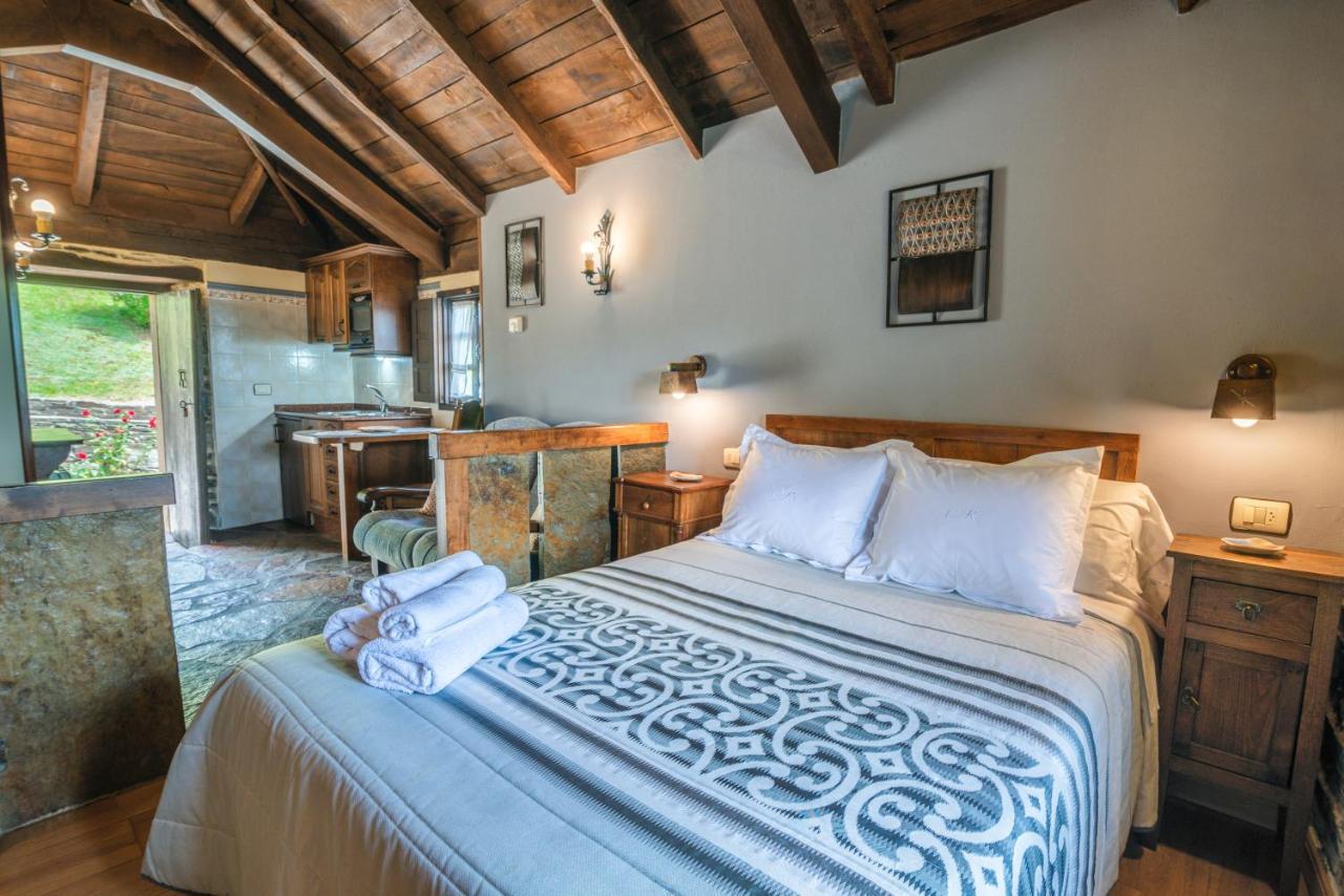 Apartamentos Rurales Casa Riveras Santa Eulalia de Oscos Zewnętrze zdjęcie